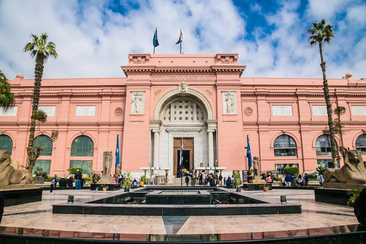 the-Egyptian-Museum-in-Tahrir-Square