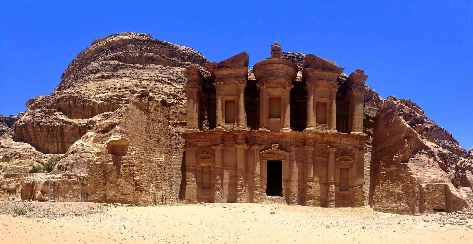 Unforgettable Egypt & Jordan Discovery Journey – 7 Days - allroyalegypt