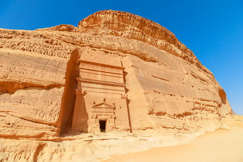 Unforgettable Egypt to Saudi Arabia Grand Journey Nile Cruise, Cairo, Riyadh & AlUla – 13 Days - allroyalegypt