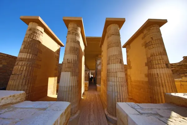 Tour di un giorno alle Piramidi di Giza, Saqqara