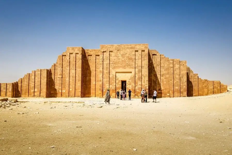 tour Saqqara e Menfi di Mezza Giornata